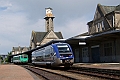 A Dinan, avec ce beau clocher voila l' X 73603 et l' X 2115 le 03.07.2008
